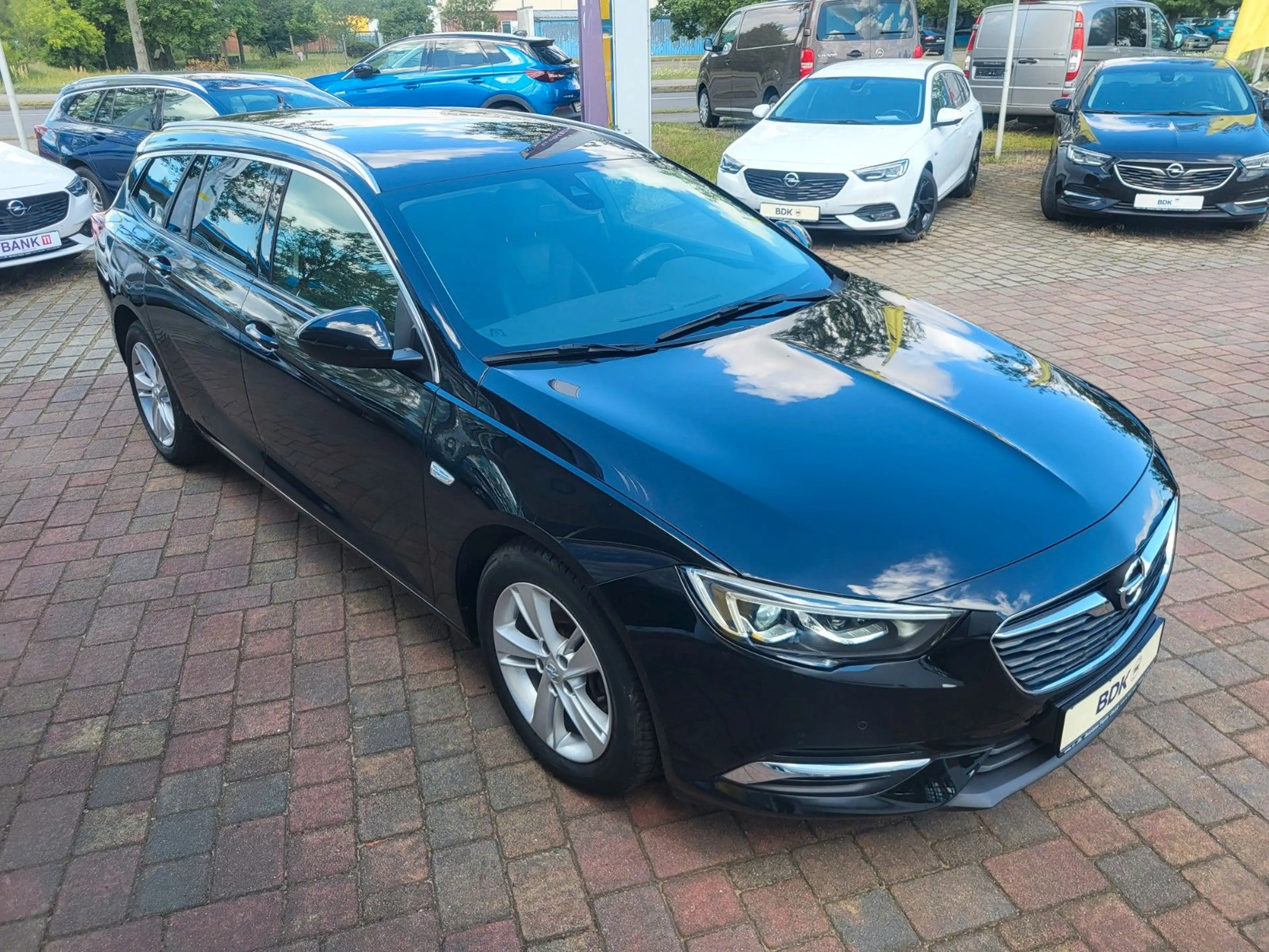 Opel Insignia B ST Premium "Innovation" Matrix-LED — photo 7