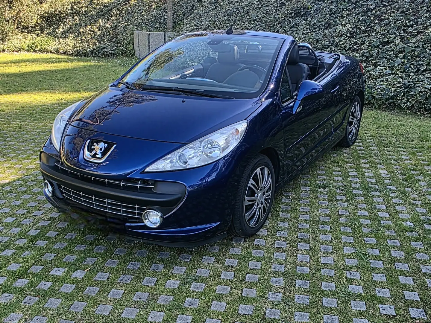 Peugeot 207 CC 1.6 VTi 16V 120ch Sport Pack - 1