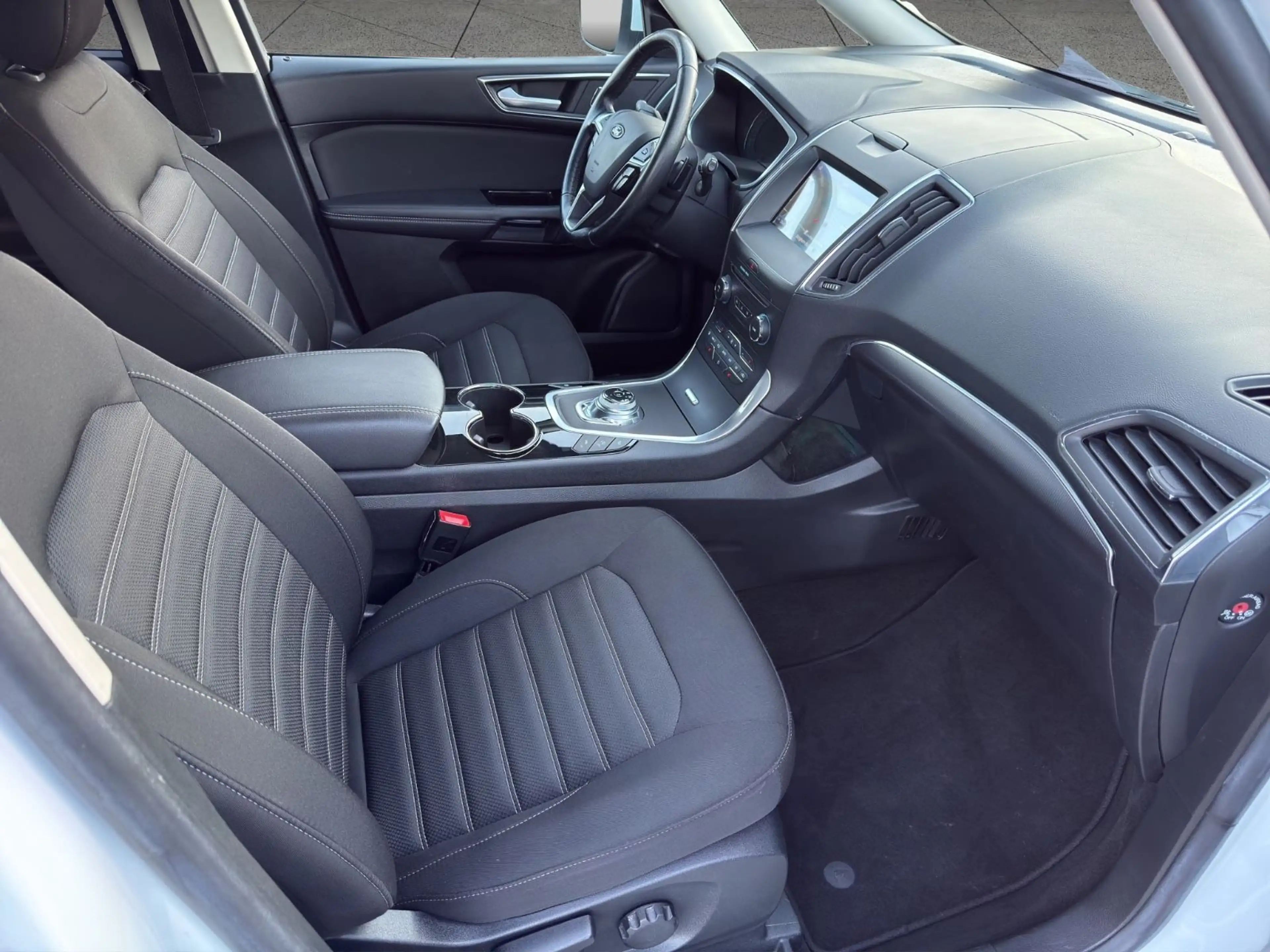 Ford Galaxy Titanium 2.0 TDCI Automatik 7-Sitze — photo 14