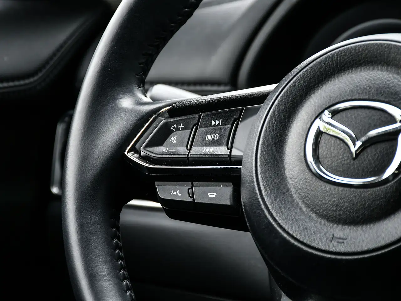 Mazda CX-5 photo Mazda CX-5