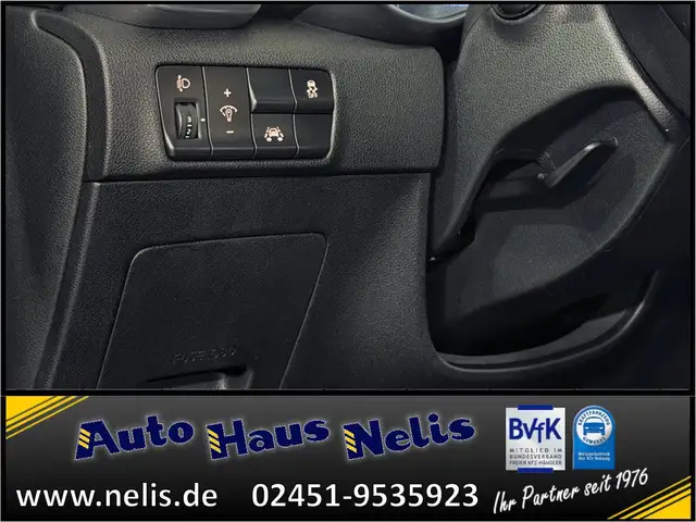 Kia Sportage view 11