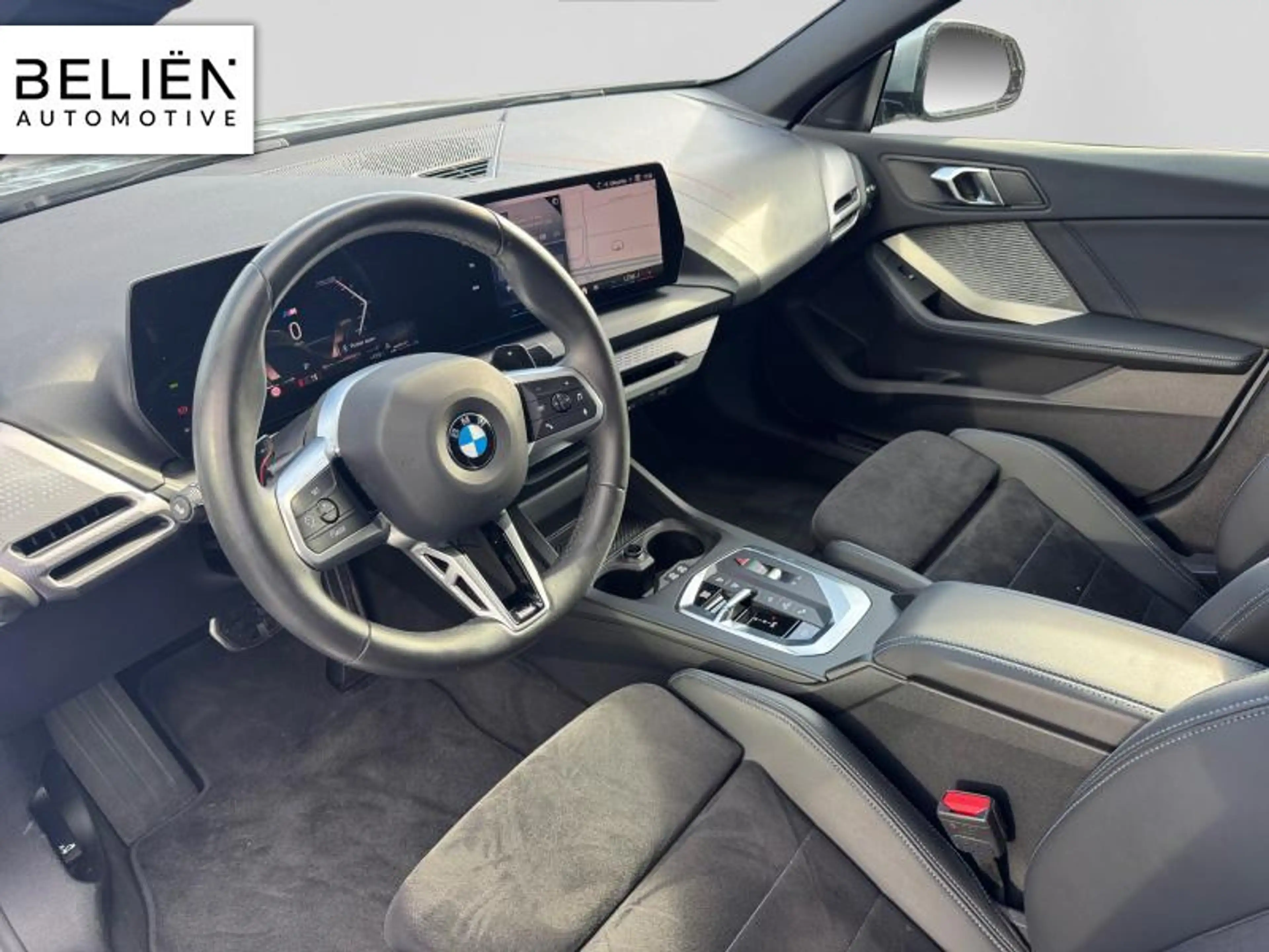 BMW 216 Gran Coupé — photo 9
