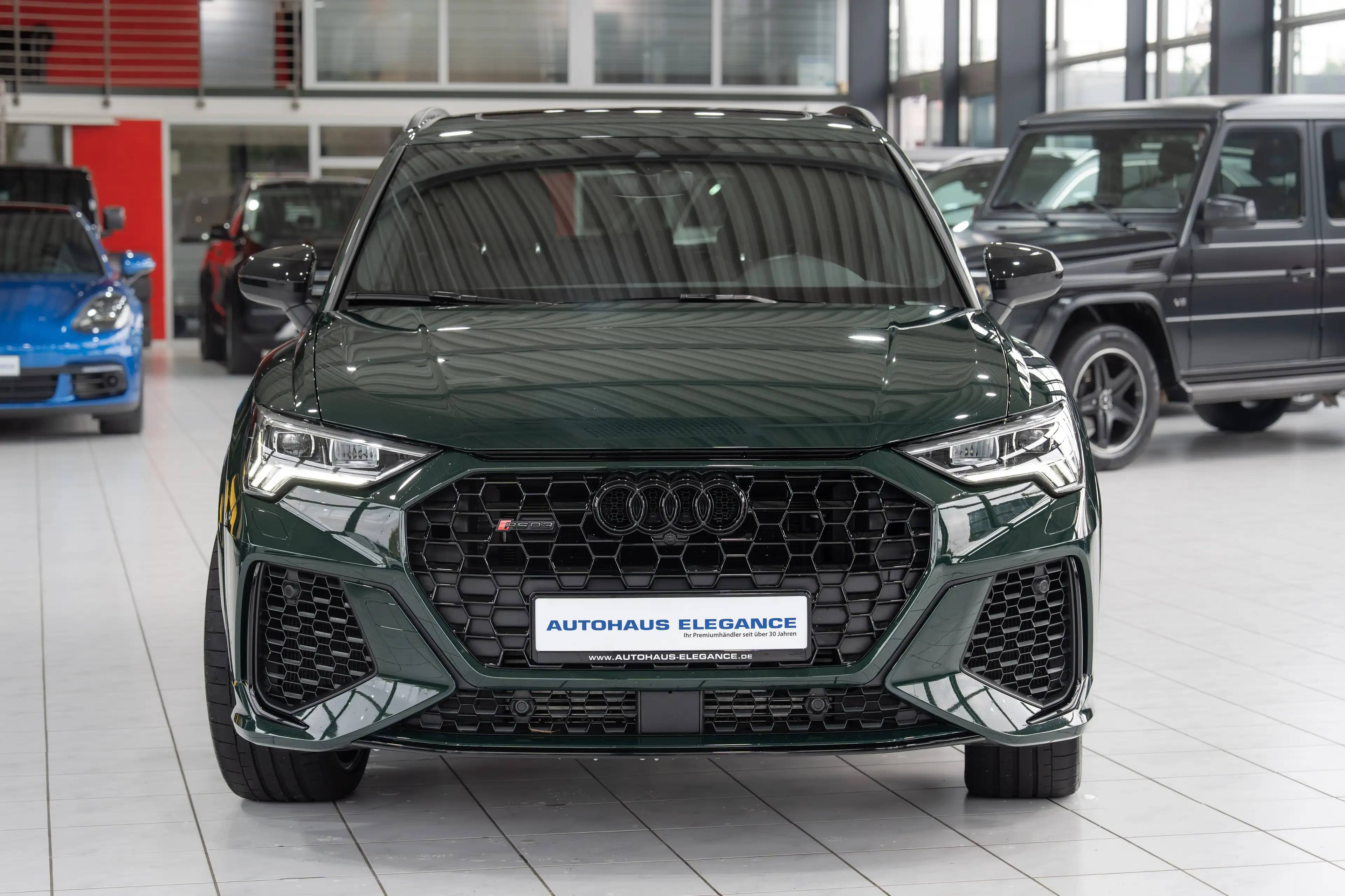 Audi RS Q3 quattro*RS-SPORTABGAS*SPORTSITZE*PANO*1HAND — photo 9