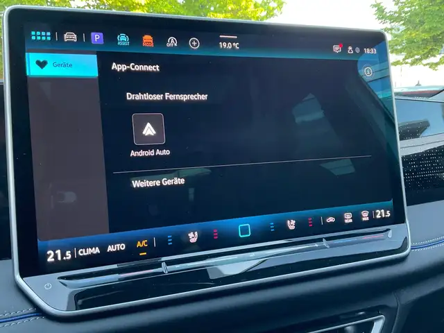 Volkswagen Tiguan R-Line TDI 4MOTION DSG Ansicht 9