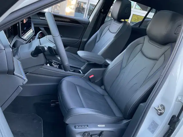 Volkswagen Tiguan R-Line TDI 4MOTION DSG Ansicht 4