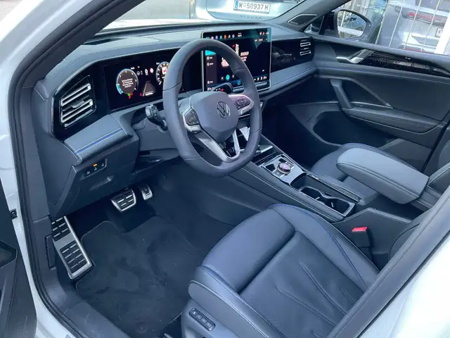 Volkswagen Tiguan R-Line TDI 4MOTION DSG Ansicht 6