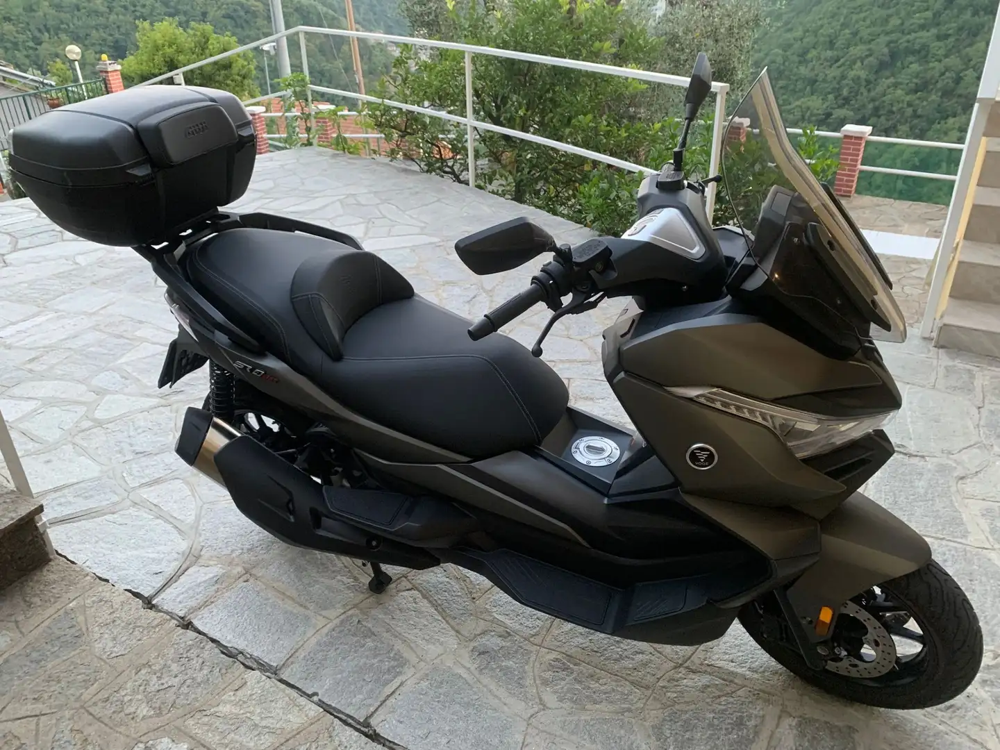 Voge SR4 Max 350 Gri - 2