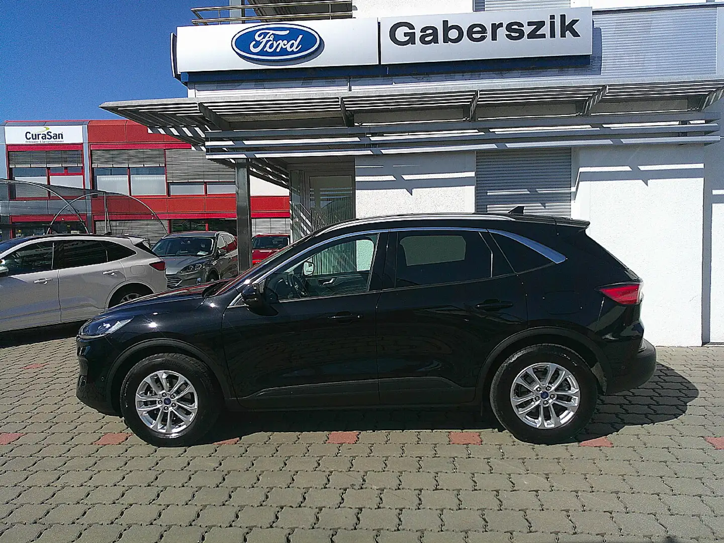 Ford Kuga 2,0 EcoBlue Hybrid Titanium Aut. Schwarz - 2