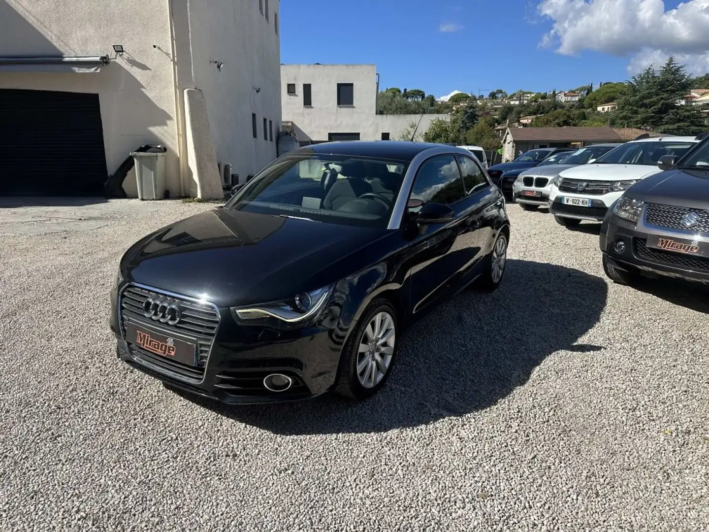 Audi A1 AUDI A1 1.6 TDI 90 AMBITION S TRONIC 121000KMS Noir - 1