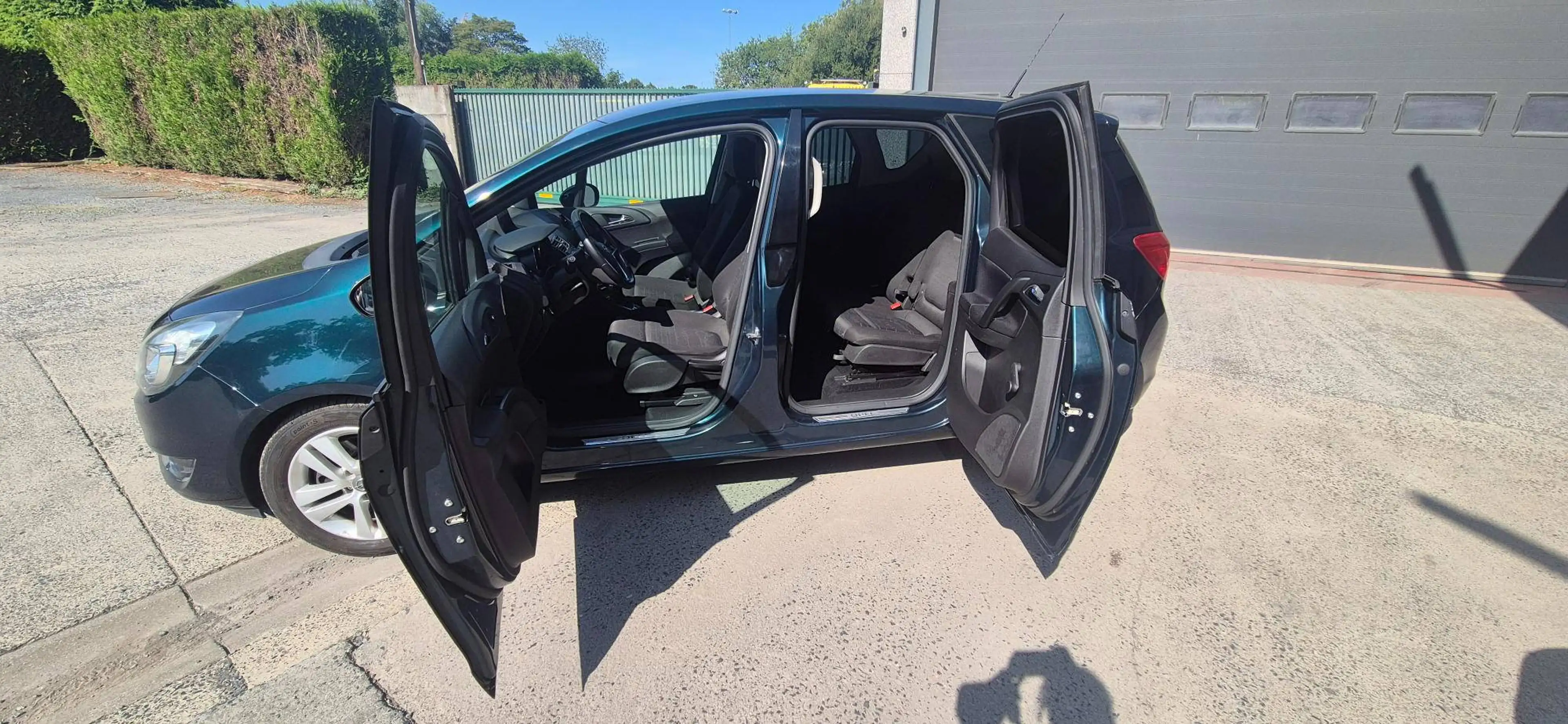 Opel Meriva Meriva 1.7 CDTi Enjoy — photo 6