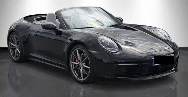 Porsche 911 view 11