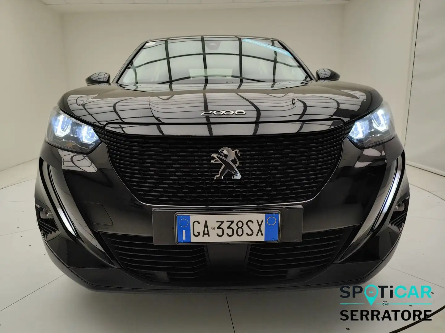 Peugeot 2008 II 2020 1.2 puretech Active s&s 130cv Noir - 2
