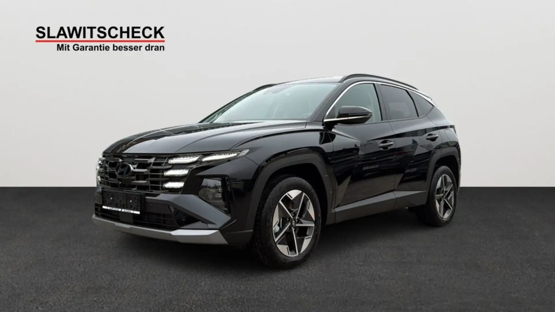 Hyundai TUCSON NX4 GO Plus 1,6 T-GDi HEV 2WD AT t5hu1 Noir - 1