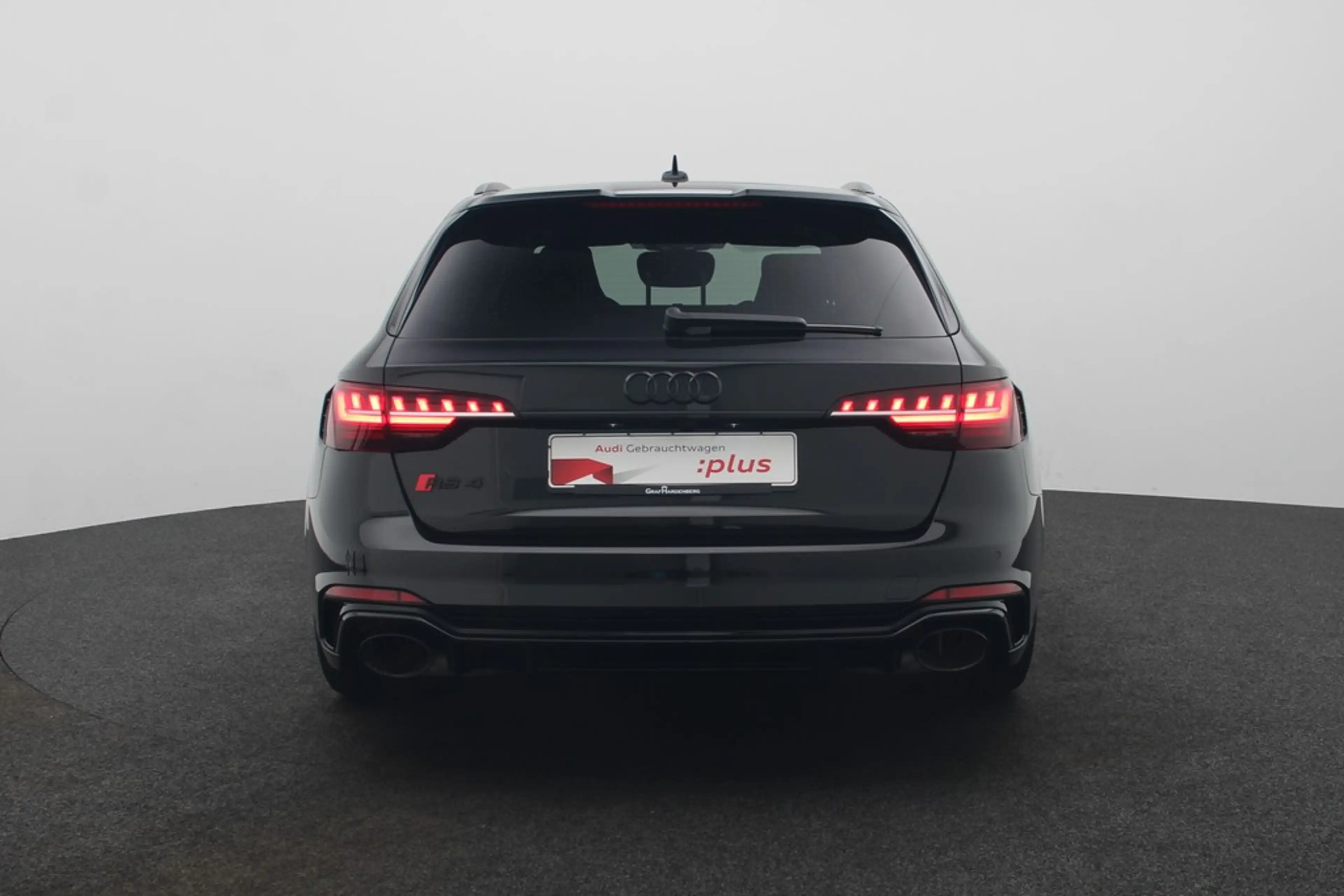 Audi RS4 Avant 2.9 TFSI quattro . Navi B&O ACC — photo 4