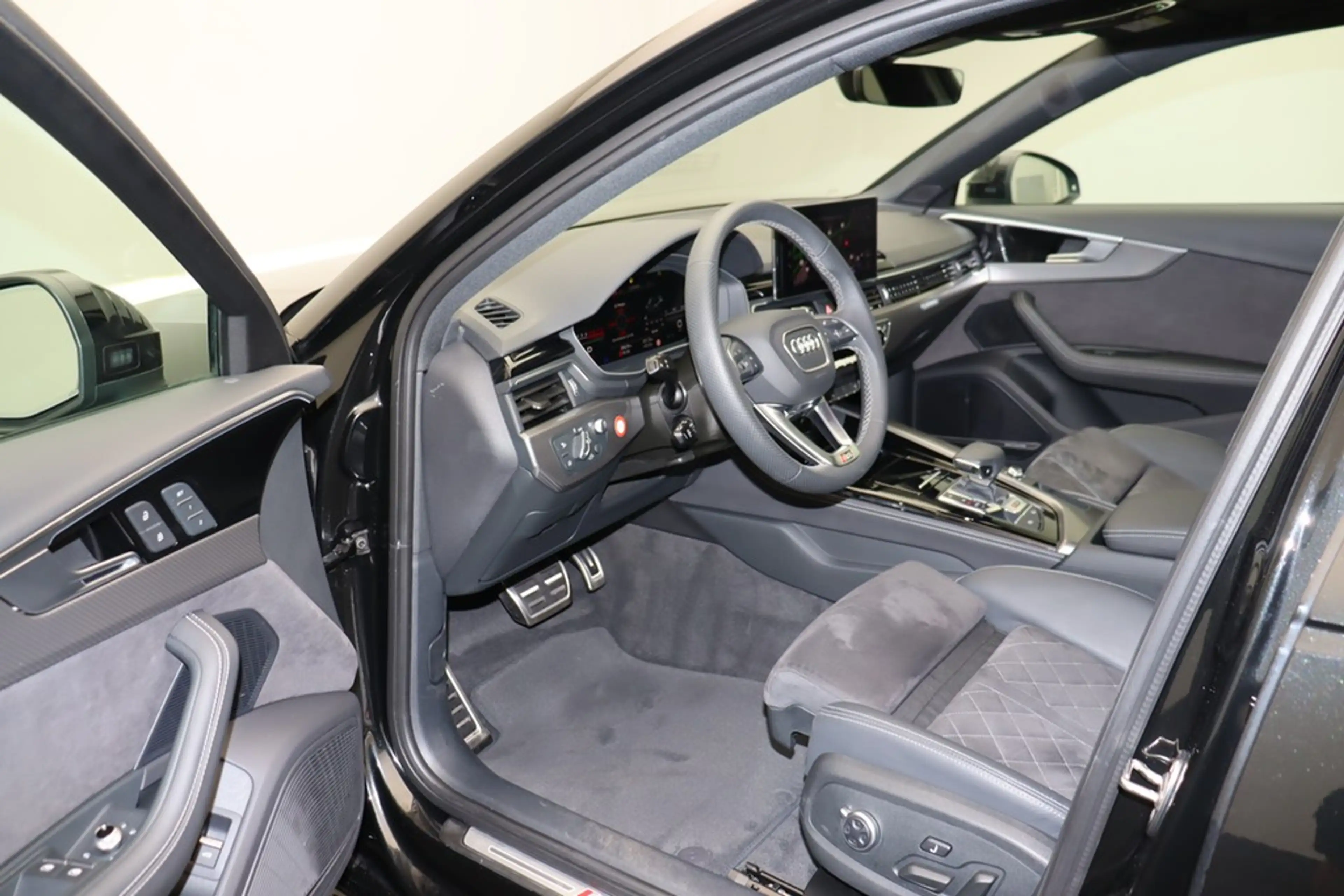 Audi RS4 Avant 2.9 TFSI quattro . Navi B&O ACC — photo 8