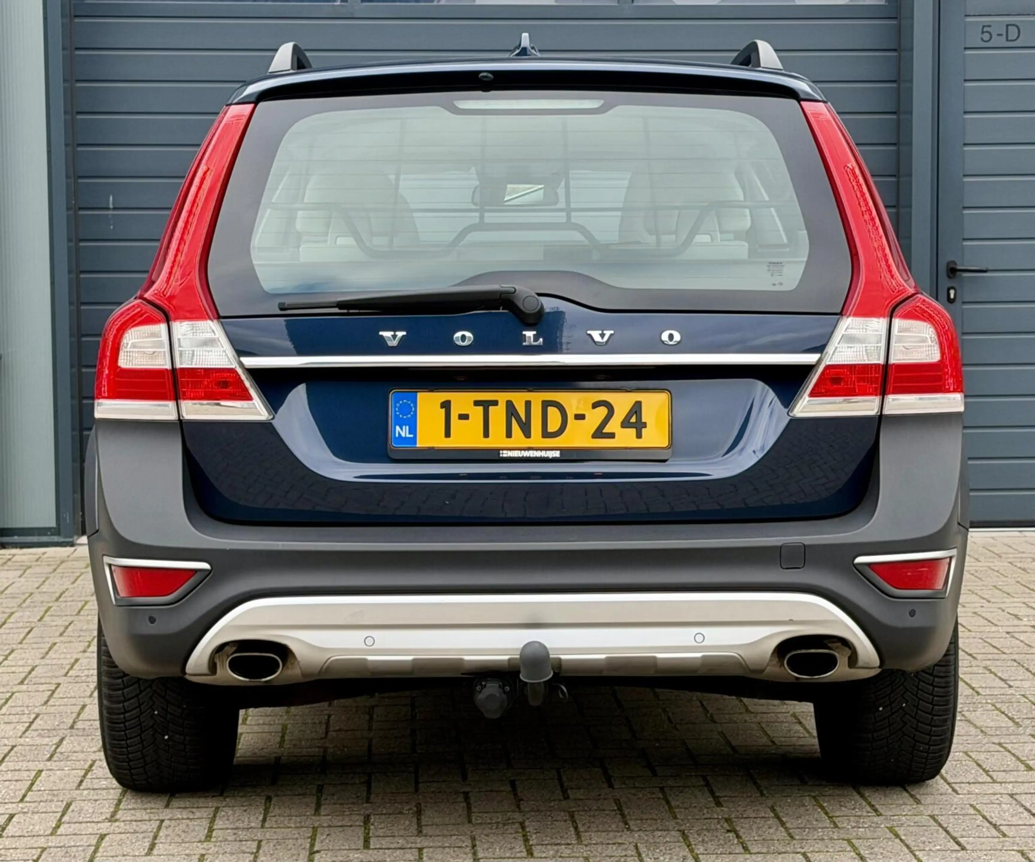 Volvo XC70 2.0 T5 FWD 245pk Nordic+ | UNIEK | Trekhaak | Zeer — photo 9