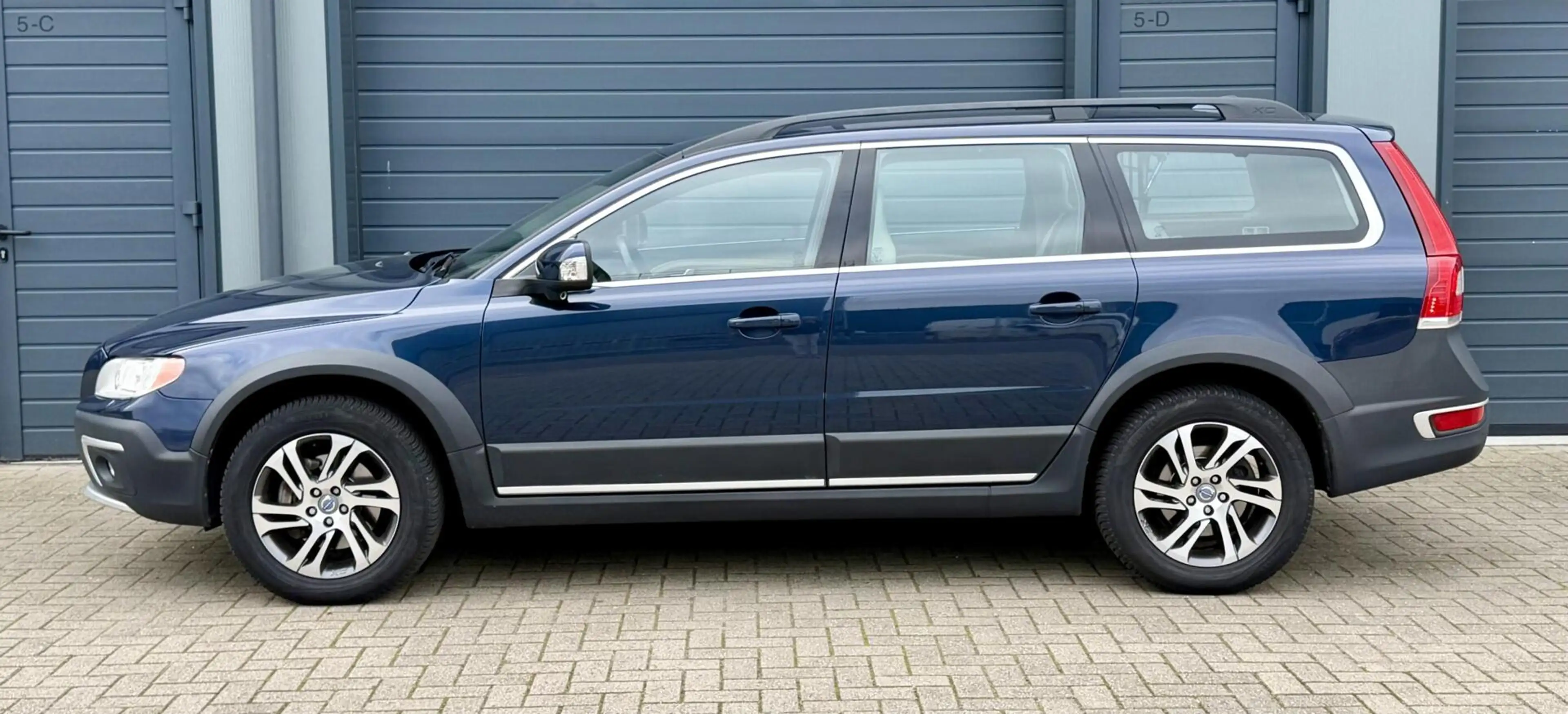 Volvo XC70 2.0 T5 FWD 245pk Nordic+ | UNIEK | Trekhaak | Zeer — photo 7