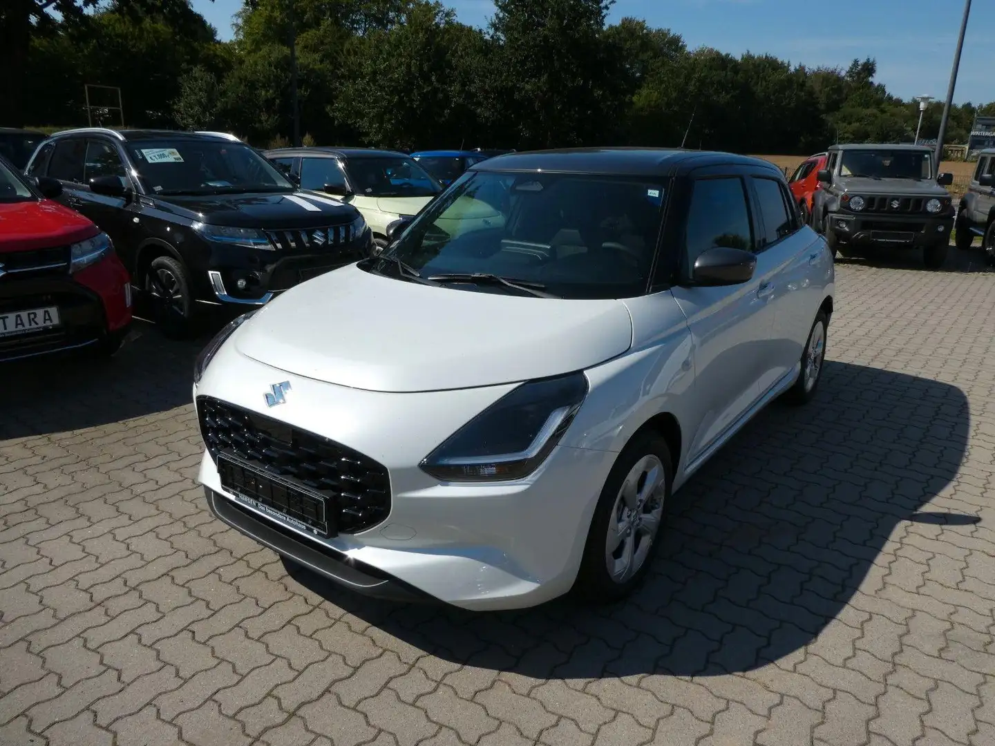 Suzuki Swift 1.2 HYBRID Comfort CVT Weiß - 2