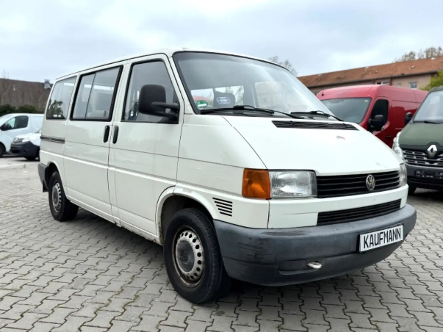 Volkswagen T4 Kombi Transporter Bus 2.5 9-Sitzer Weiß - 2