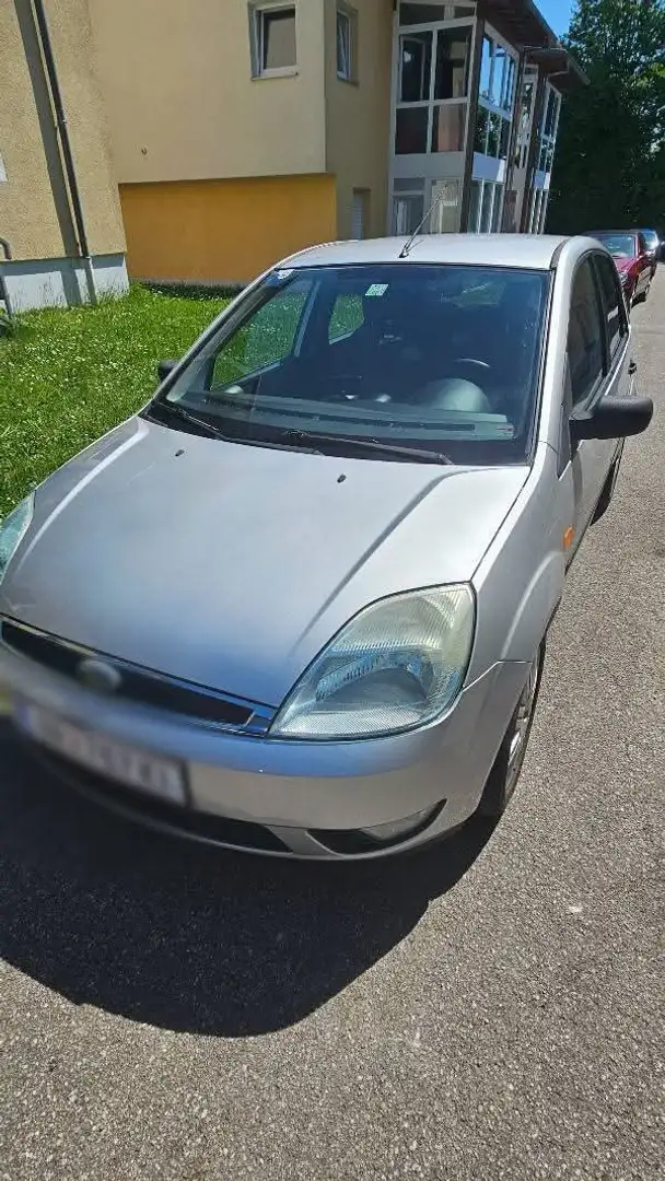 Ford Fiesta Fiesta Ghia 1,25 16V Ghia Grau - 1