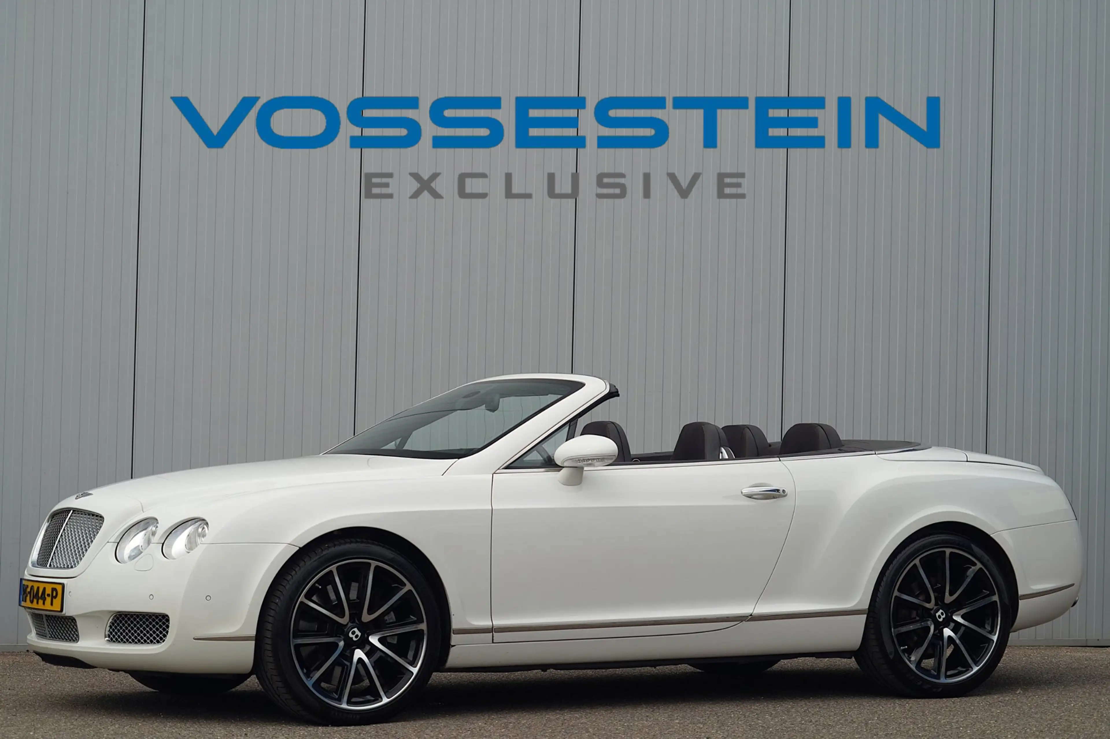 Bentley Continental GTC 6.0 W12 / Navi / Leder / Memory stoel / Luchtverin