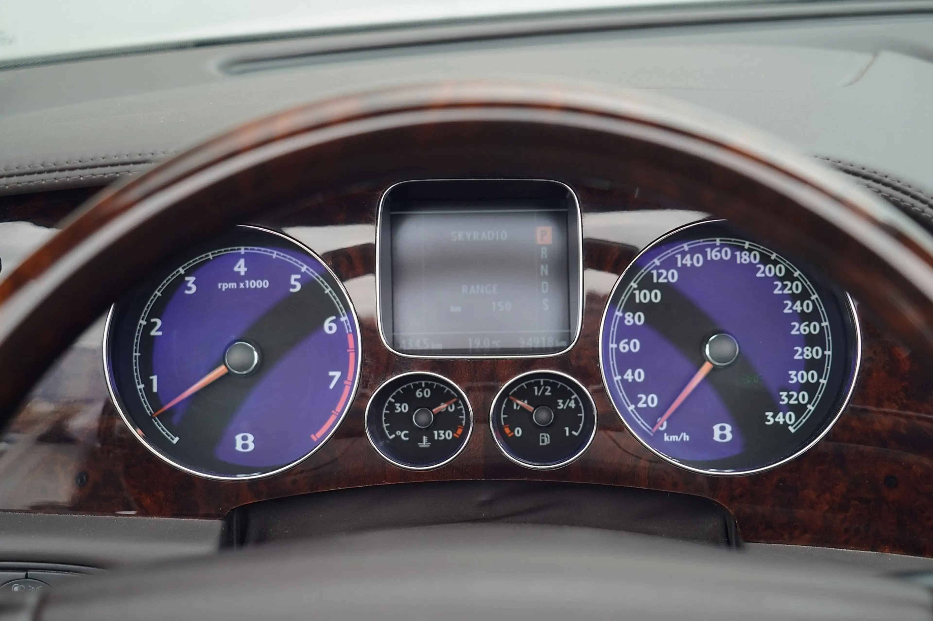 Bentley Continental GTC 6.0 W12 / Navi / Leder / Memory stoel / Luchtverin — photo 12