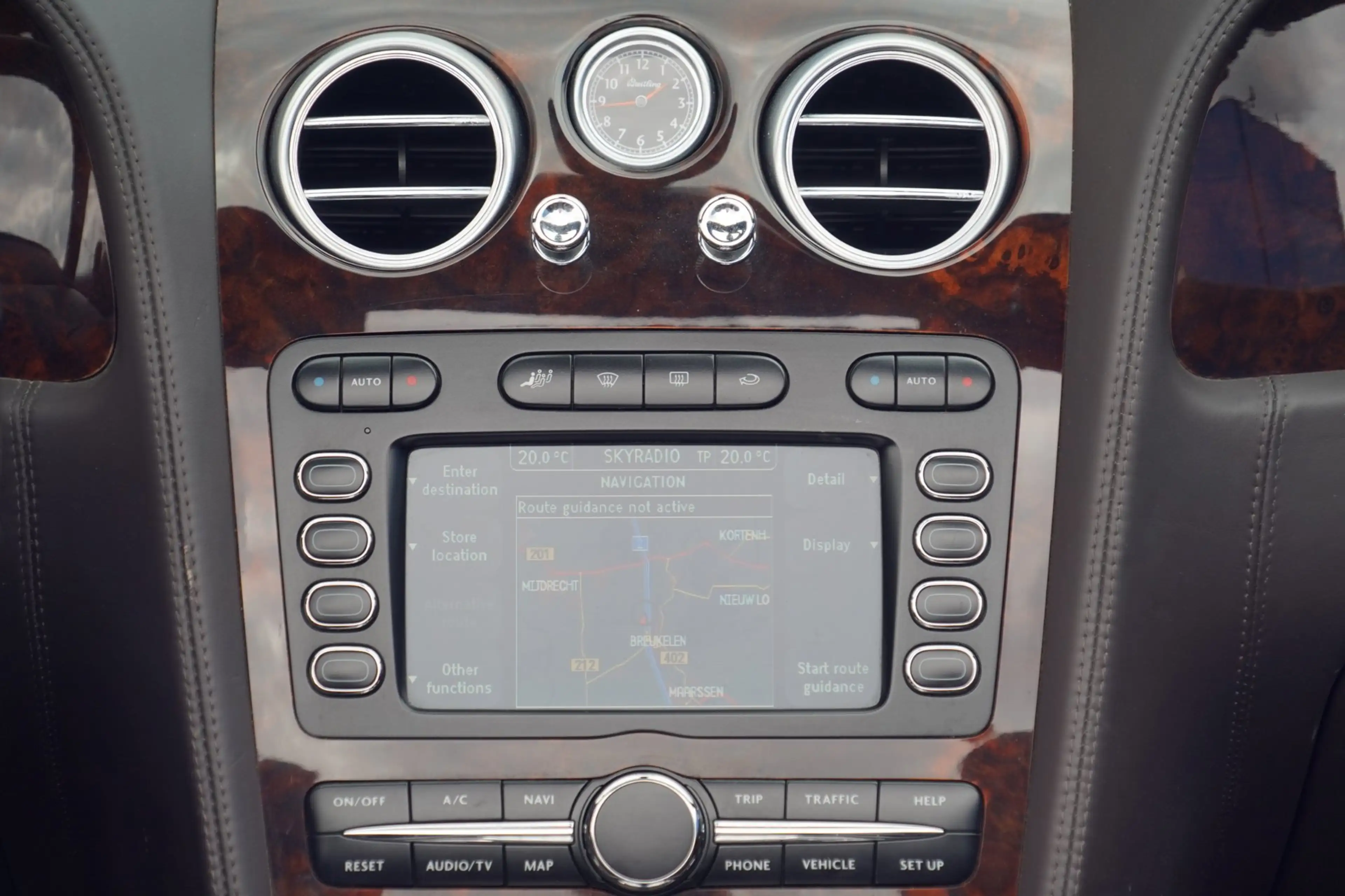 Bentley Continental GTC 6.0 W12 / Navi / Leder / Memory stoel / Luchtverin — photo 13