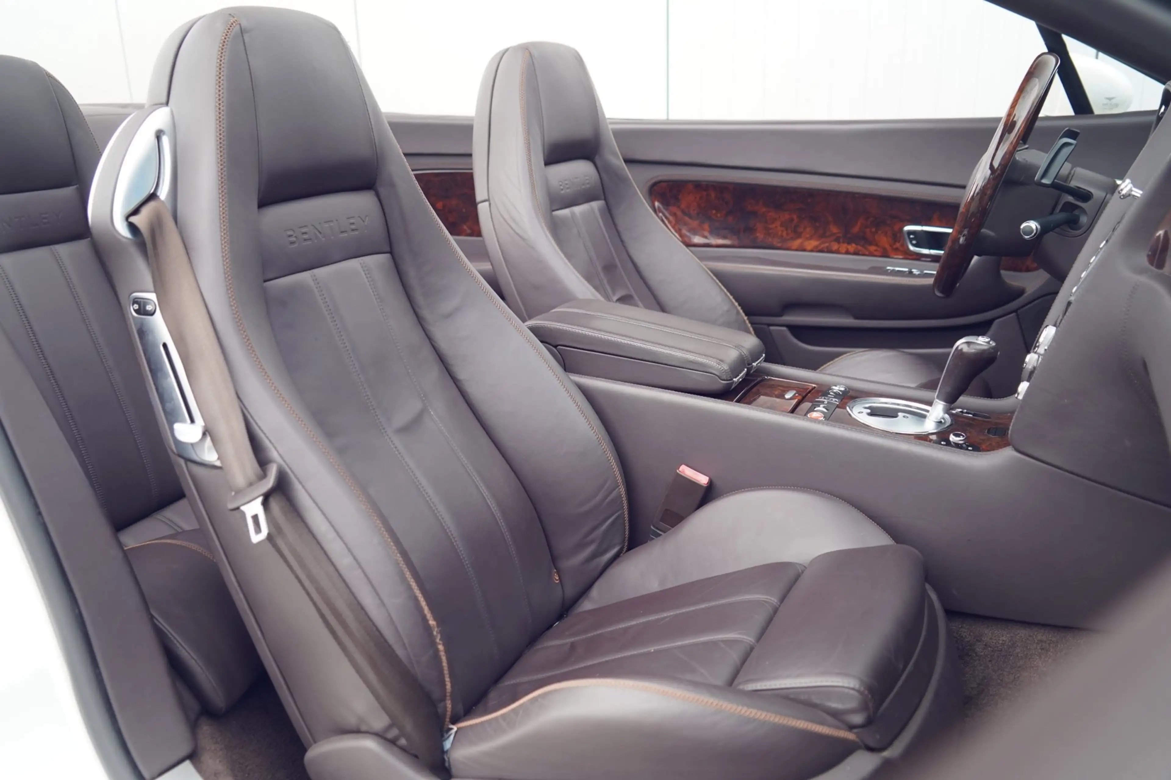 Bentley Continental GTC 6.0 W12 / Navi / Leder / Memory stoel / Luchtverin — photo 6