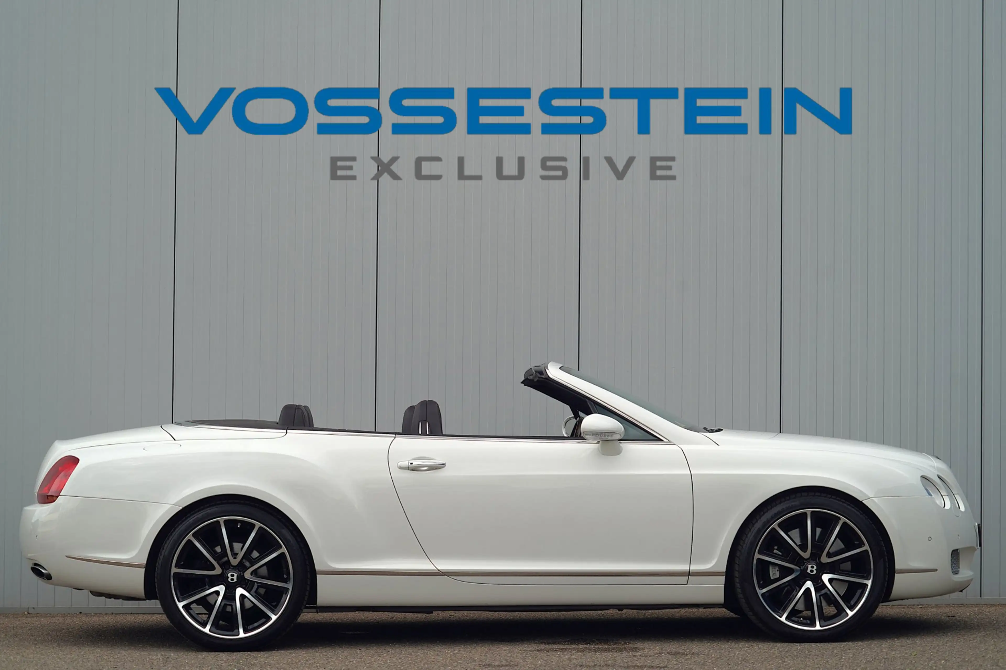 Bentley Continental GTC 6.0 W12 / Navi / Leder / Memory stoel / Luchtverin — photo 29