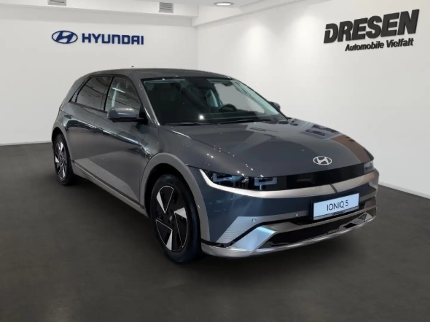 Hyundai IONIQ 5 TECHNIQ/84 kWh/Park-Paket/Sitz-Paket/Navi/Rückfahr Šedá - 2