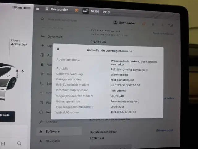Tesla Model 3 view 19