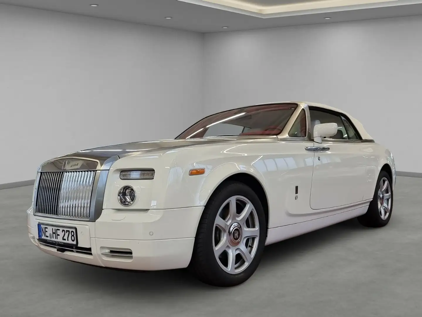 Rolls-Royce Phantom Drophead Bespoke Spezial Wit - 1
