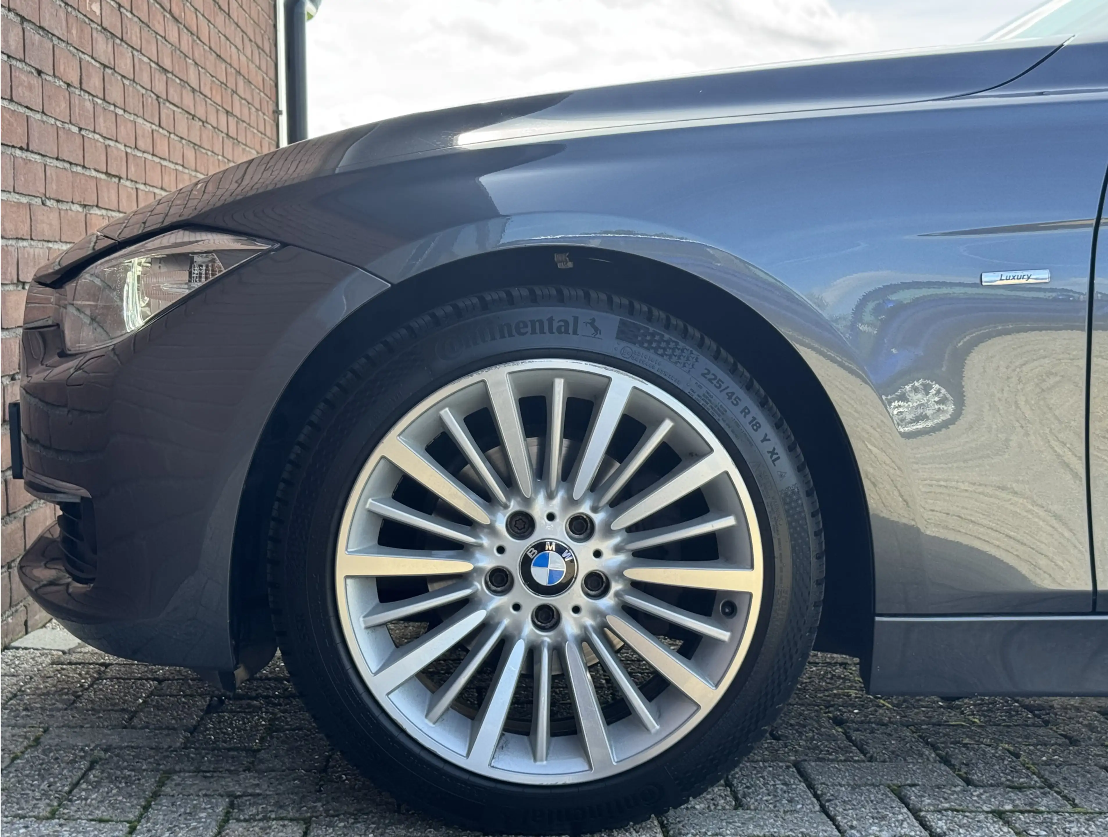 BMW 320 3-serie 320i EXECUTIVE | NL-AUTO! | SCHUIFDAK! | N — photo 34