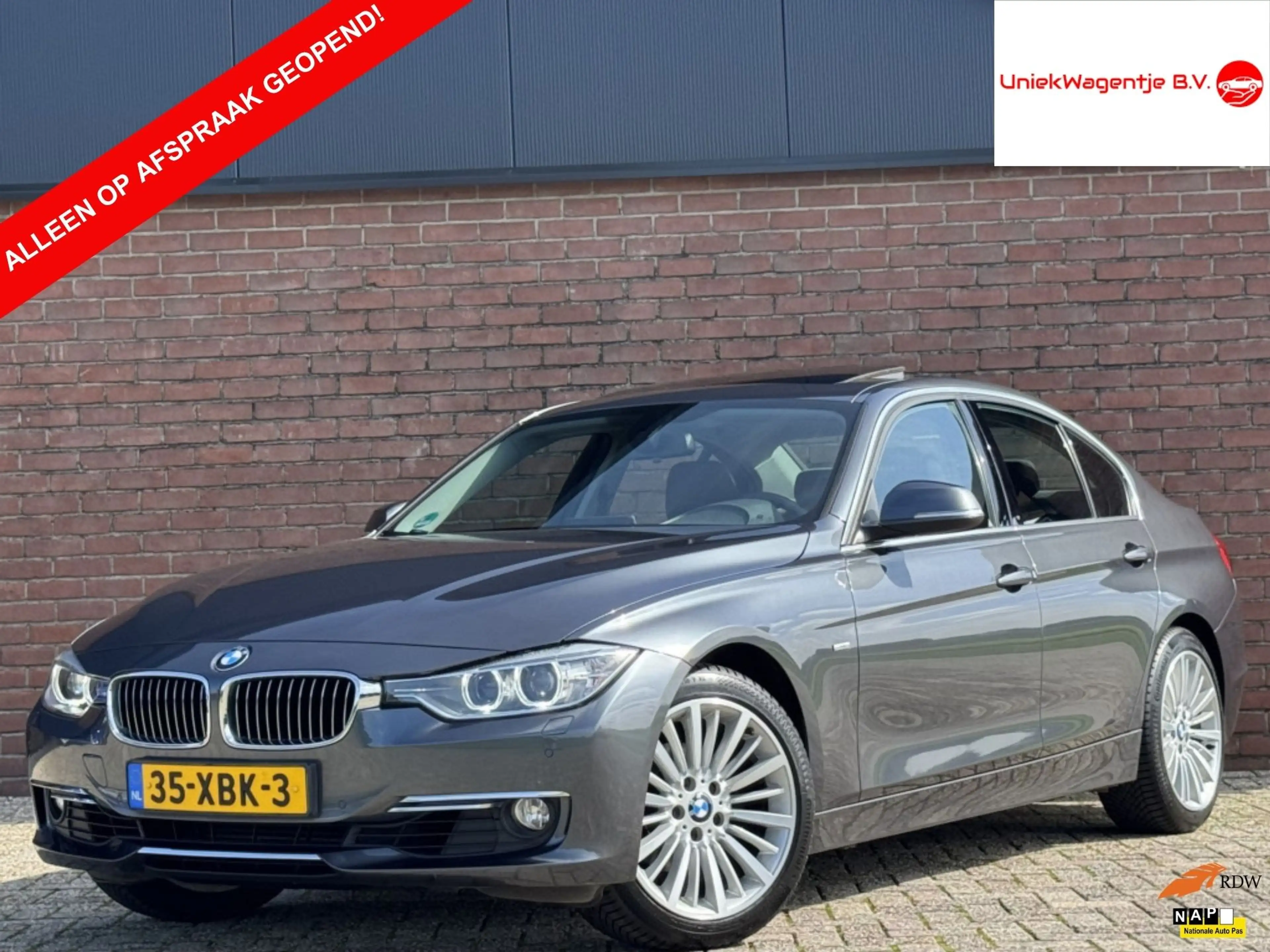 BMW 320 3-serie 320i EXECUTIVE | NL-AUTO! | SCHUIFDAK! | N