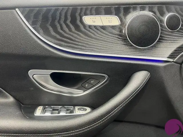 Mercedes-Benz E-Class view 11