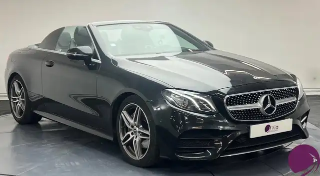 Mercedes-Benz E-Class view 2