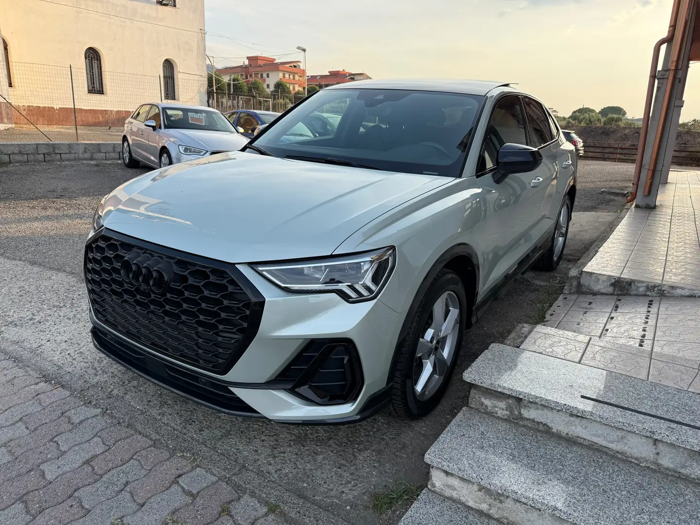 Audi Q3 35 2.0 tdi S line edition s-tronic Grigio - 1