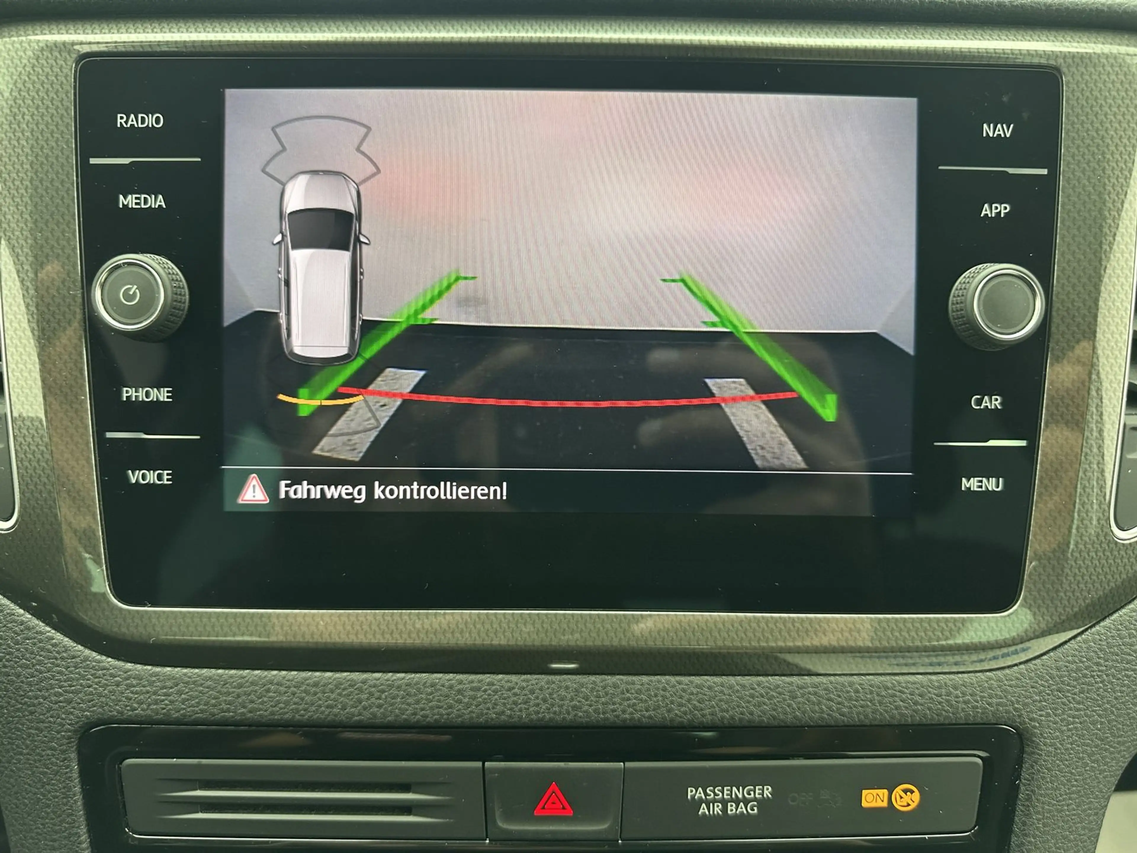Volkswagen Golf Sportsvan Join "NAVI-CAM-SITZH-ACC-MULTI" — photo 15
