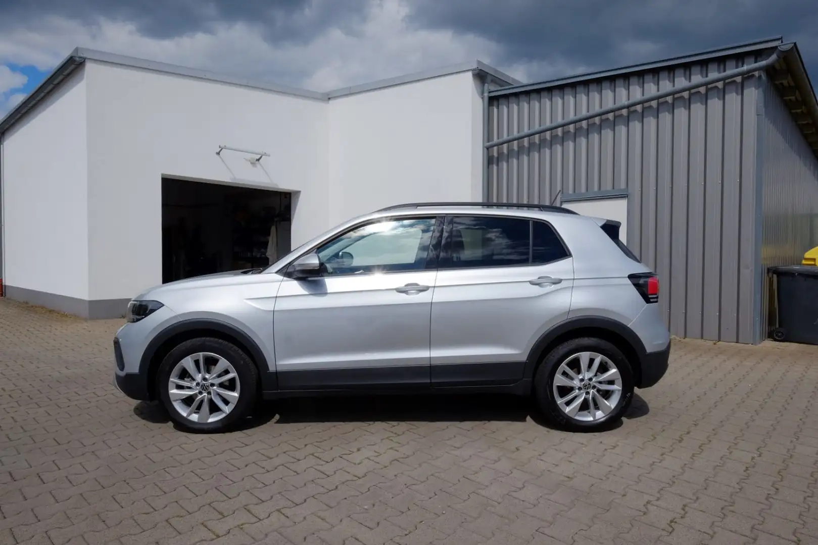 Volkswagen T-Cross 1.0 TSI DSG Life LightA/17"/Kam/SH/AppC Argent - 2