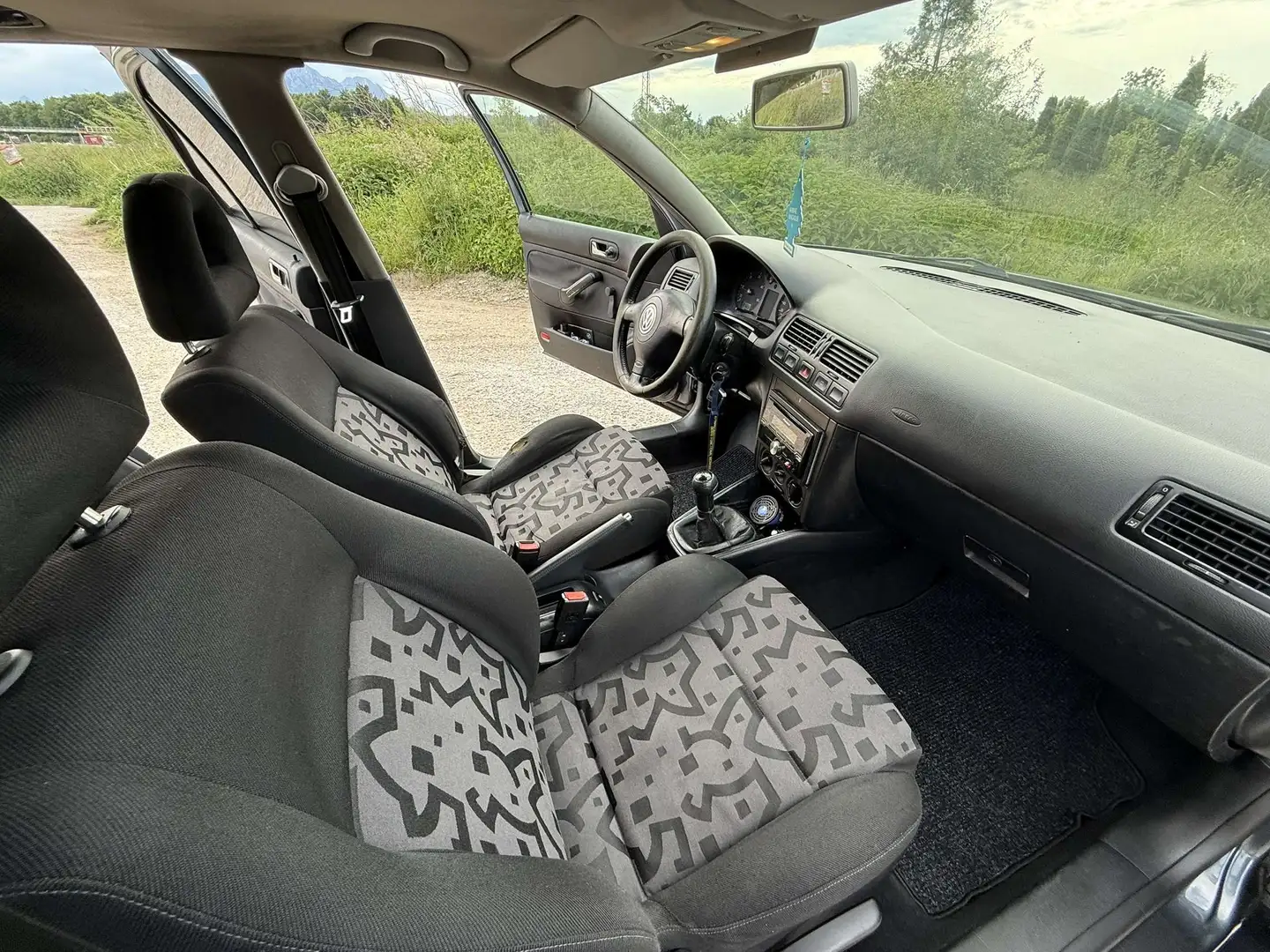 Volkswagen Bora Variant 1.9 TDI - 1