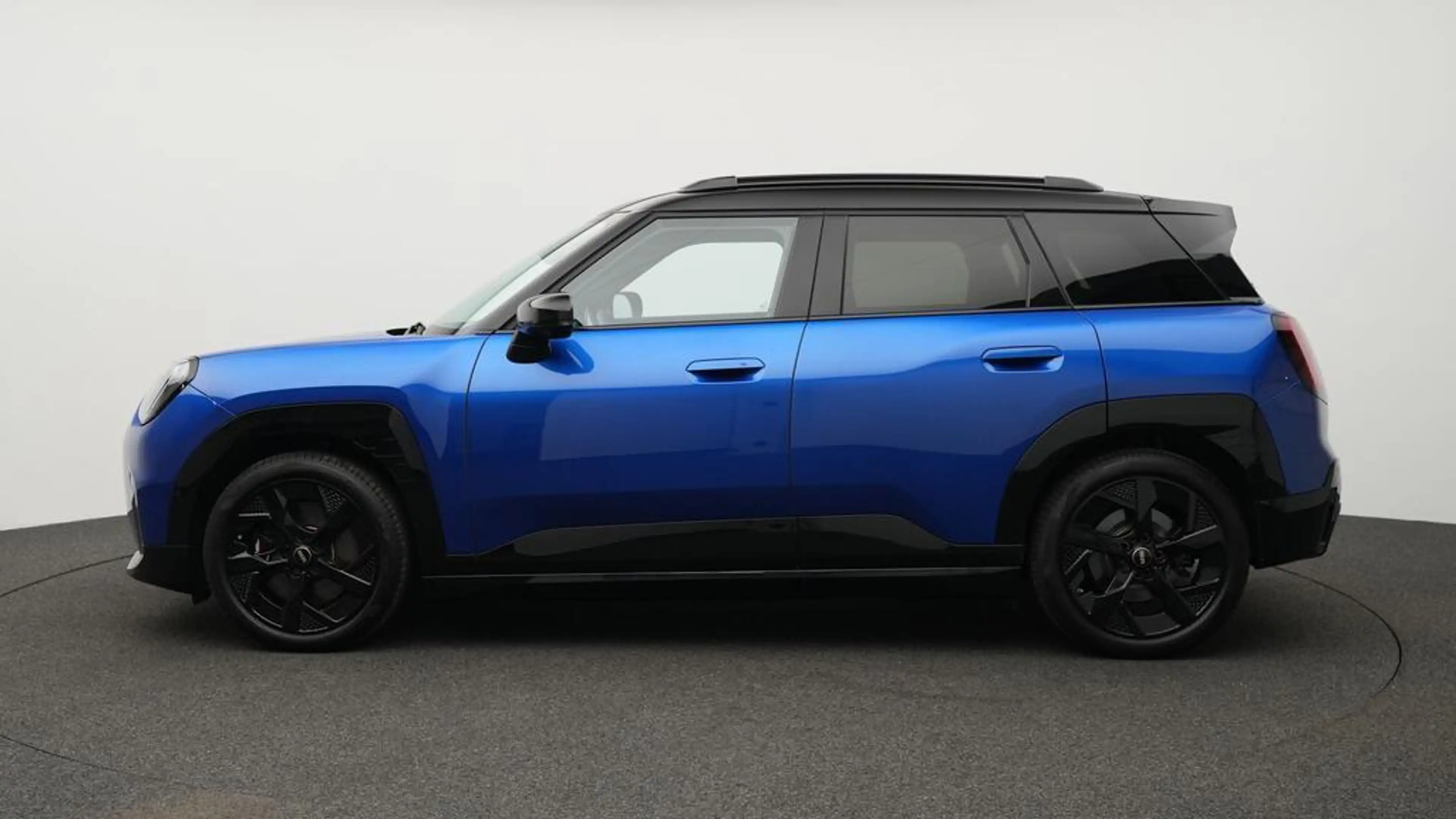MINI Aceman John Cooper Works Trim — photo 2