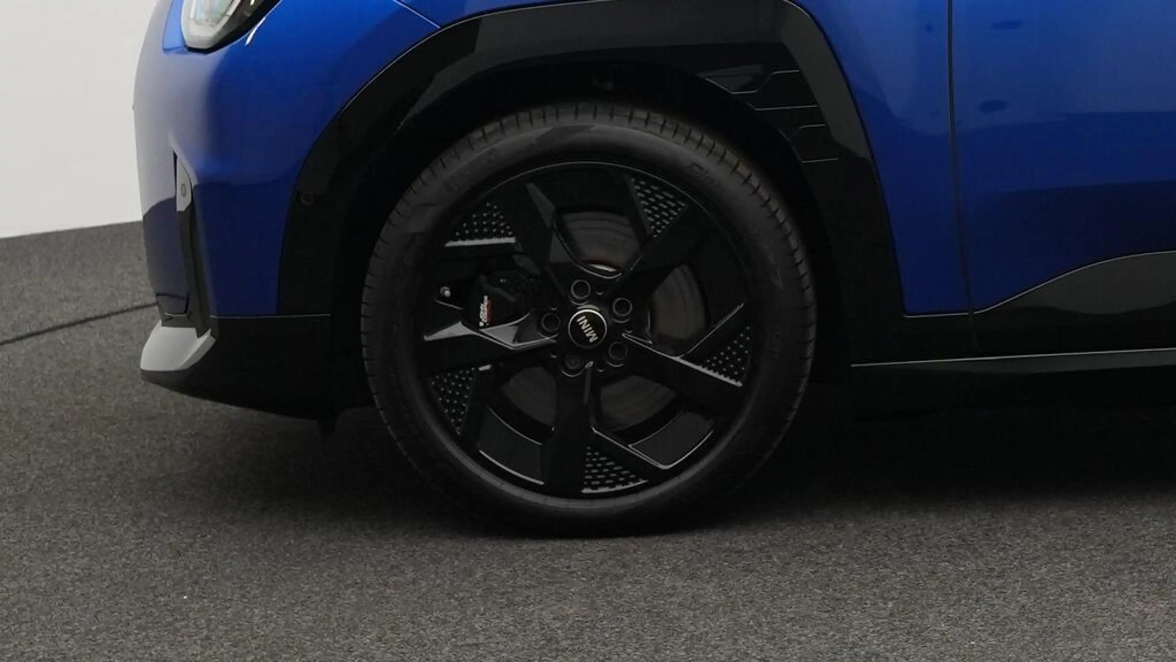 MINI Aceman John Cooper Works Trim — photo 13