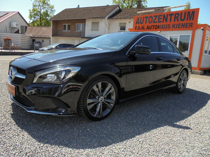 Mercedes-Benz CLA 180 Automatik*LED*Navi*EPH*Sitzh*Bluet*USB