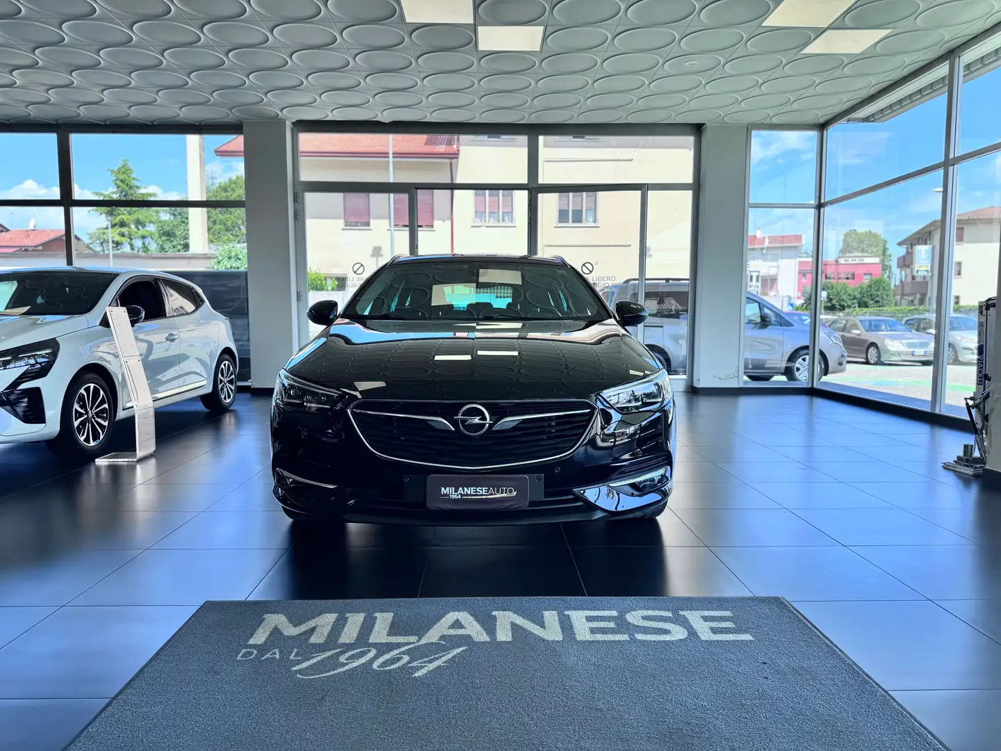 Opel Insignia Insignia Sports Tourer 1.6 cdti BUSINESS Nero - 2