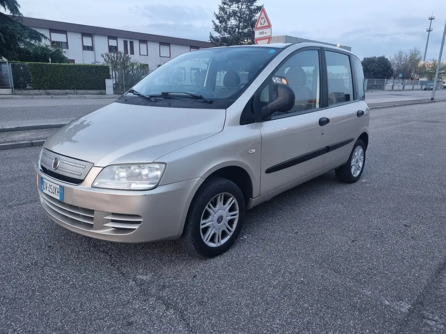 Fiat Multipla 1.6 16v Active Beżowy - 1