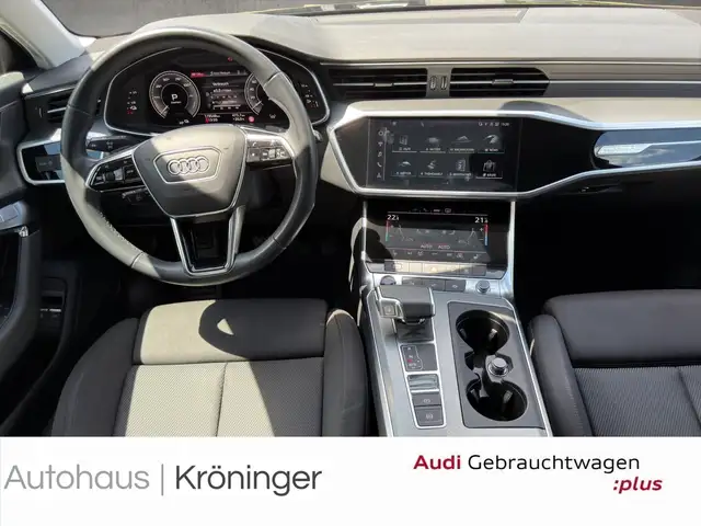 Audi A6 view 13