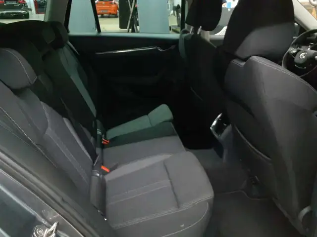 Skoda Octavia view 14