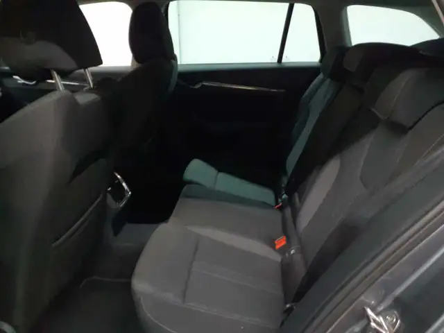 Skoda Octavia view 13