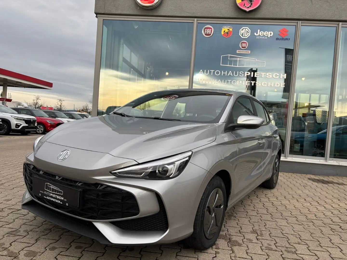 MG MG3 MG 3 Hybrid+ Standard *NAVI*KAMERA*KLIMA*AKT Серебристый - 1