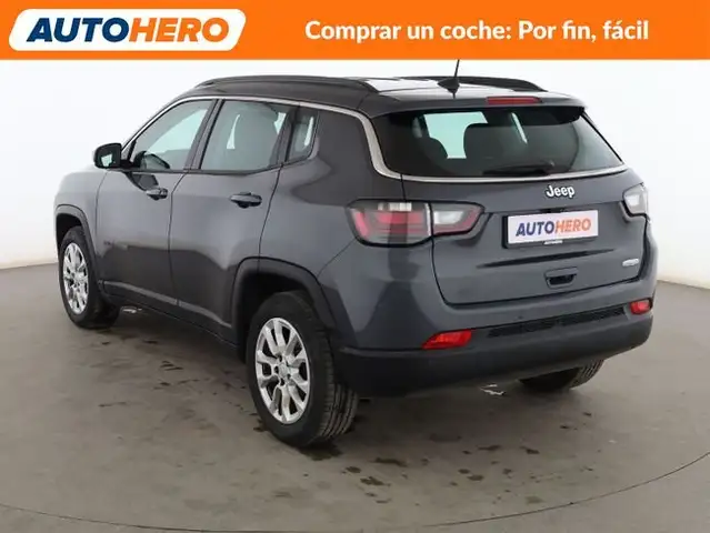 Jeep Compass view 4